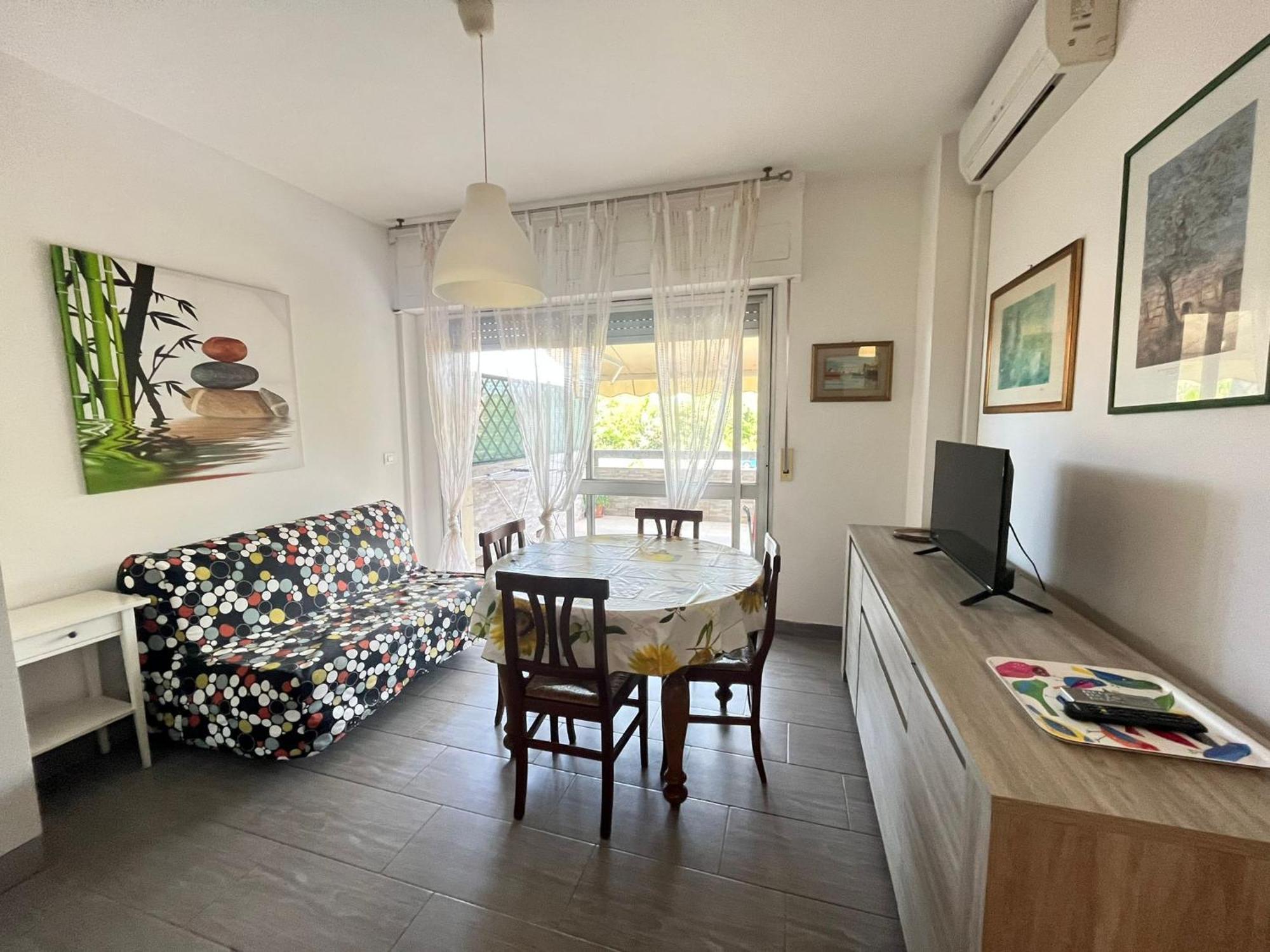 Imperiale Apartment Tirrenia Exterior photo