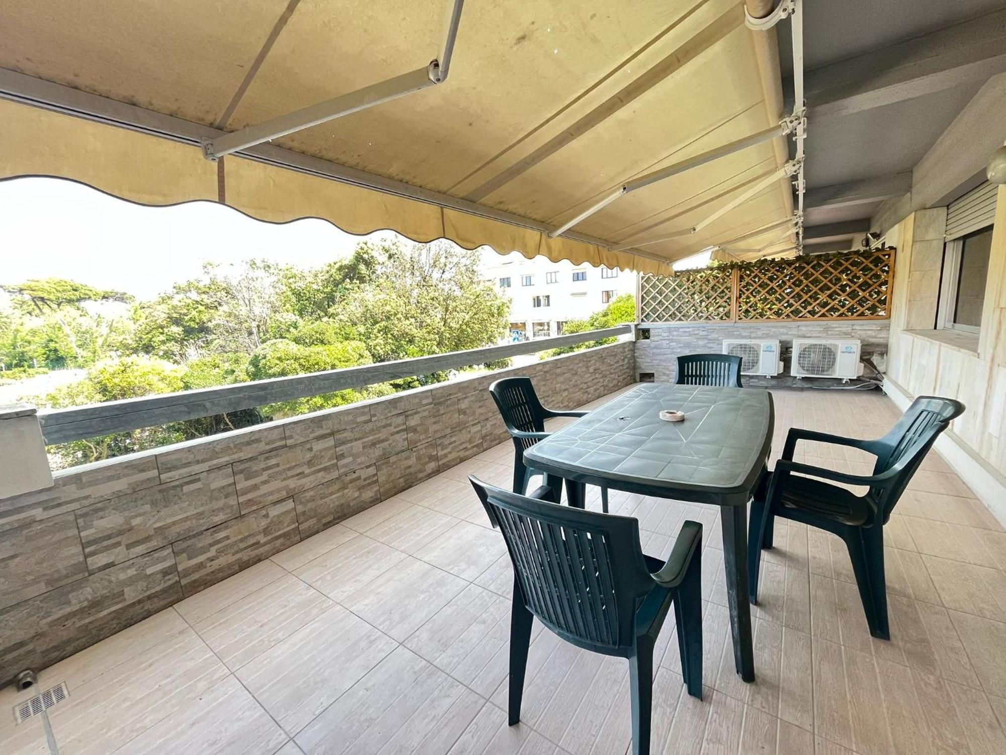 Imperiale Apartment Tirrenia Exterior photo