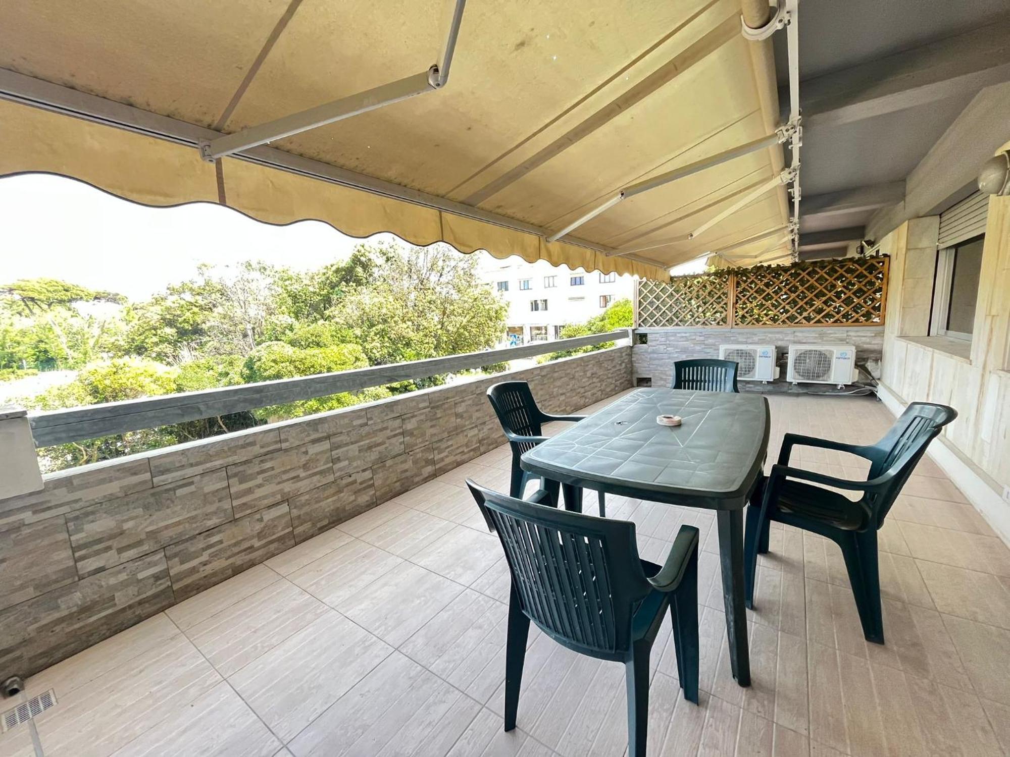 Imperiale Apartment Tirrenia Exterior photo